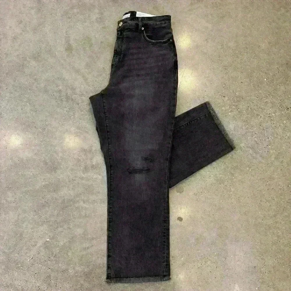LOFT ANN TAYLOR Straight Crop Denim